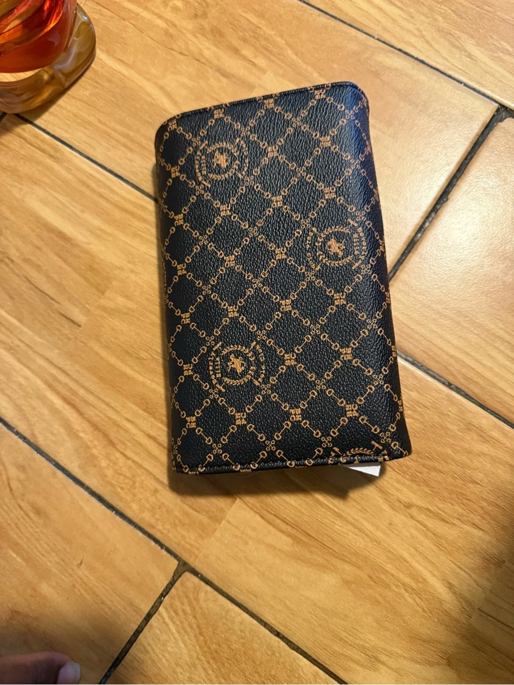 Beverly Hills Polo Club Navy and Tan Patterned Men's Card Holder